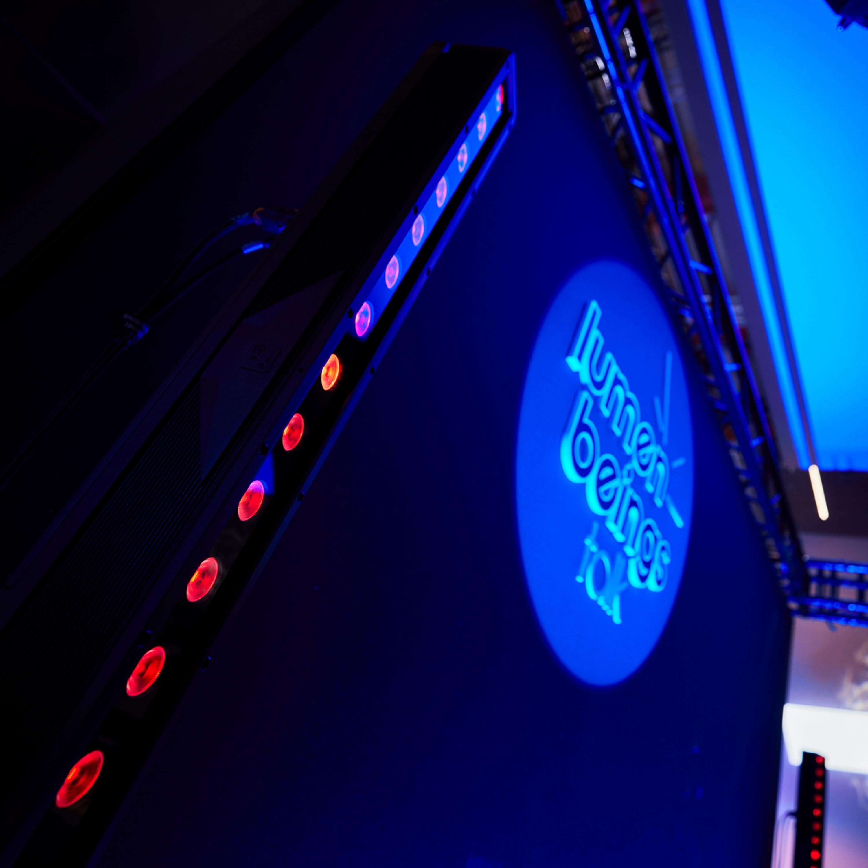 Cameo PIXBAR 400 IP G2