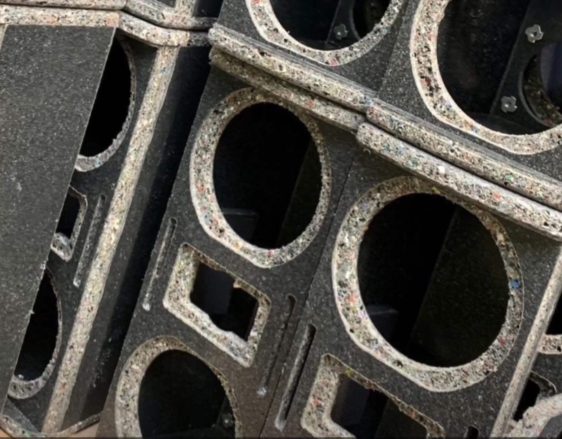 Omega Pro Audio ECO 4